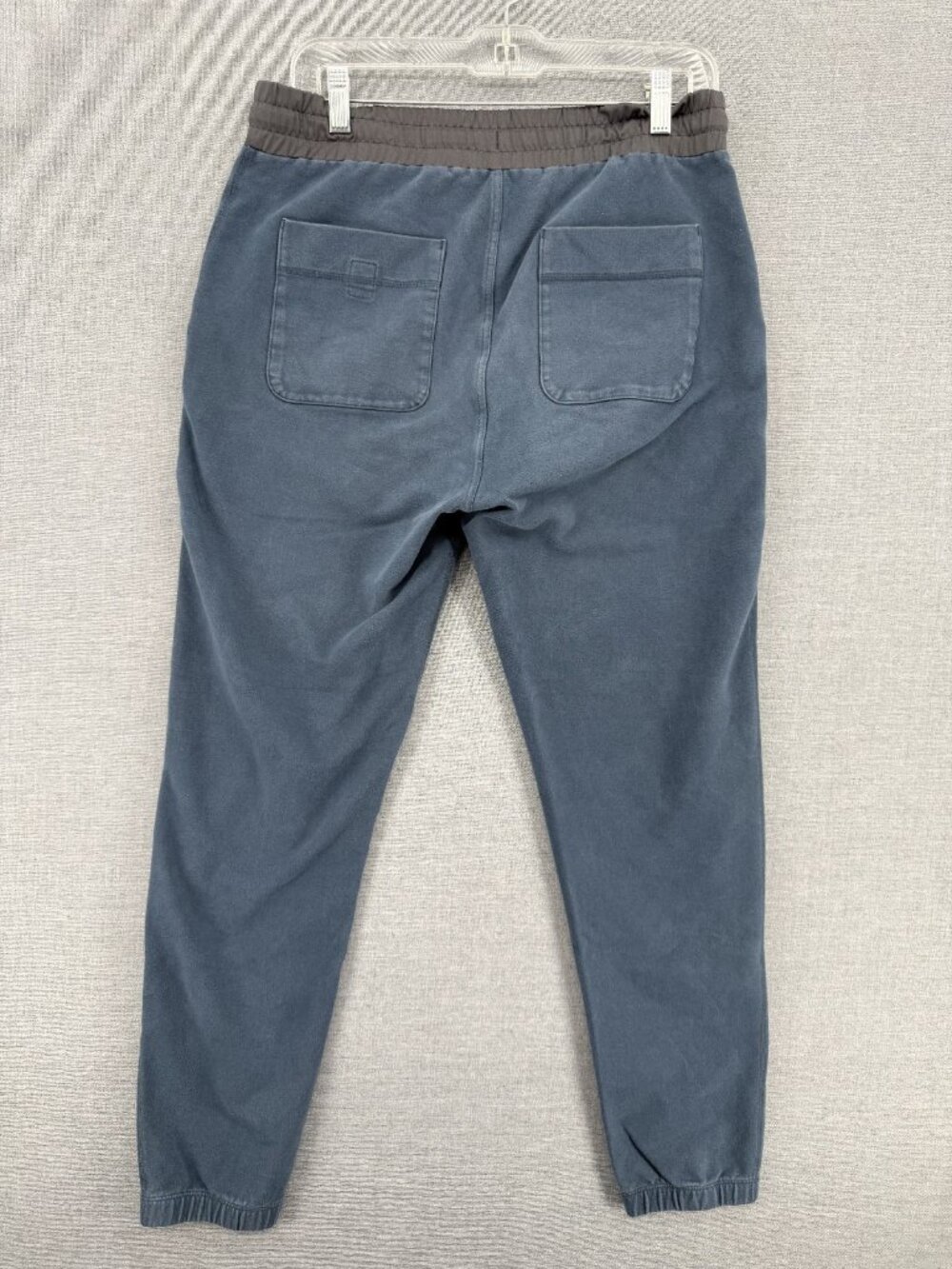 Vuori Balboa Joggers Mens L 28" Sweatpants Athletic Gym Lounge Drawstring - Picture 2 of 7